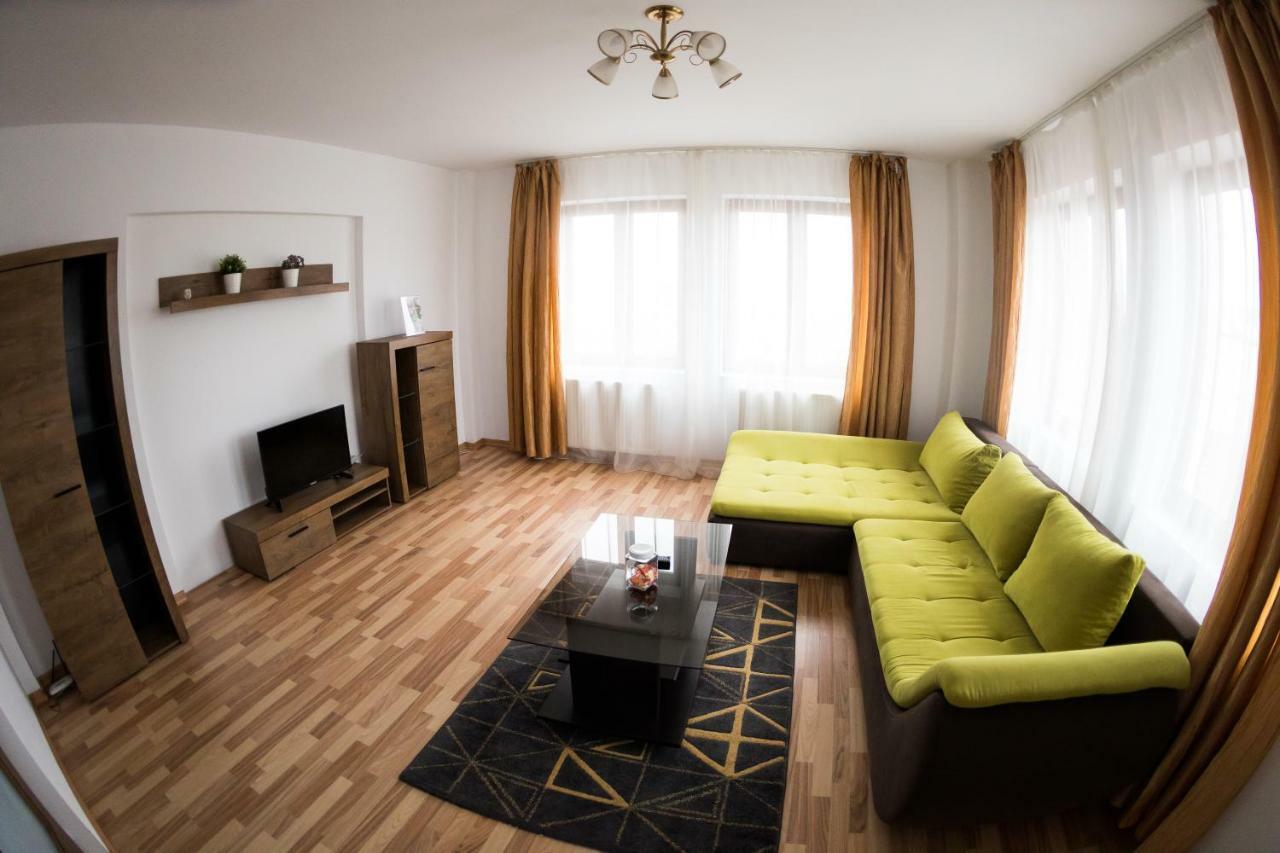 Travel Homzzz Apartments Targu Mures Ngoại thất bức ảnh